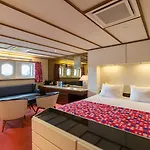 Ss By Westcord 4*