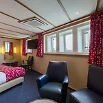 Ss By Westcord 4*