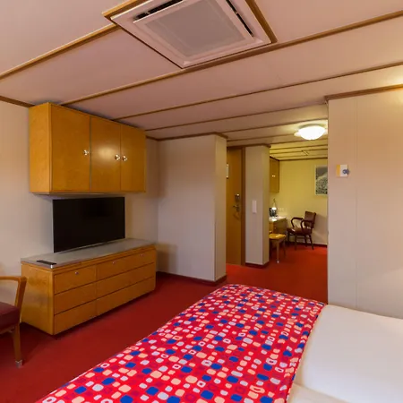 Ss By Westcord 4*