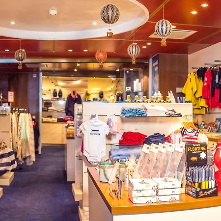 Ss By Westcord Hotell 4*